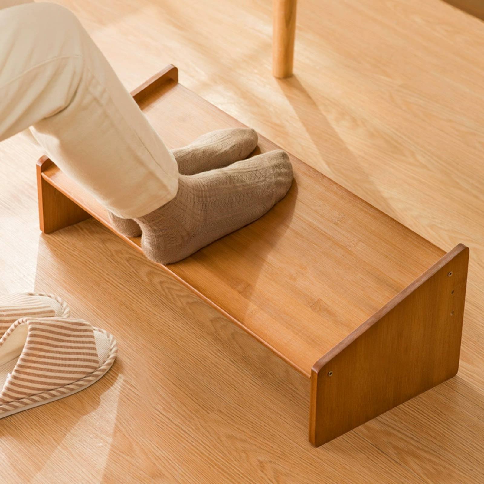 Podnóżek pod biurko z szeroką  – Office Stool recenzja i cena
